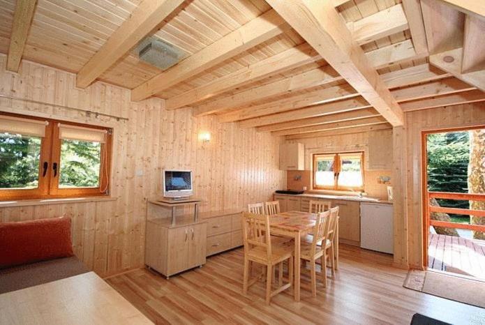 Filarowka Villa Леба Екстериор снимка